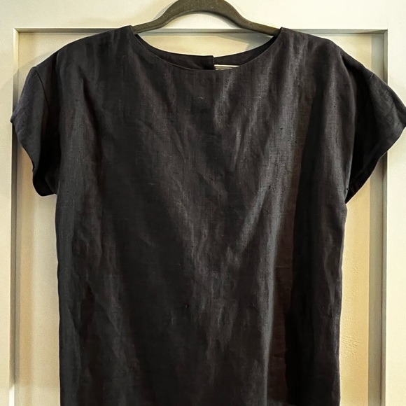 Tops - Classic Linen Shell